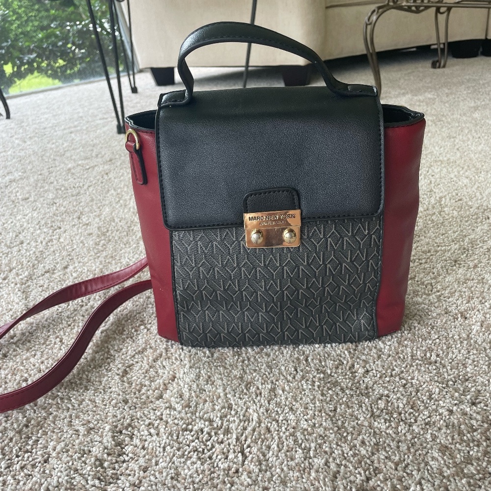 Andrew Marc New York red and black purse